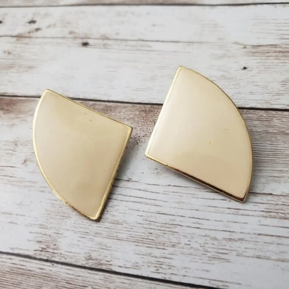 Vintage Clip On Earrings - Large Rounded Triangle Cream & Gold Tone